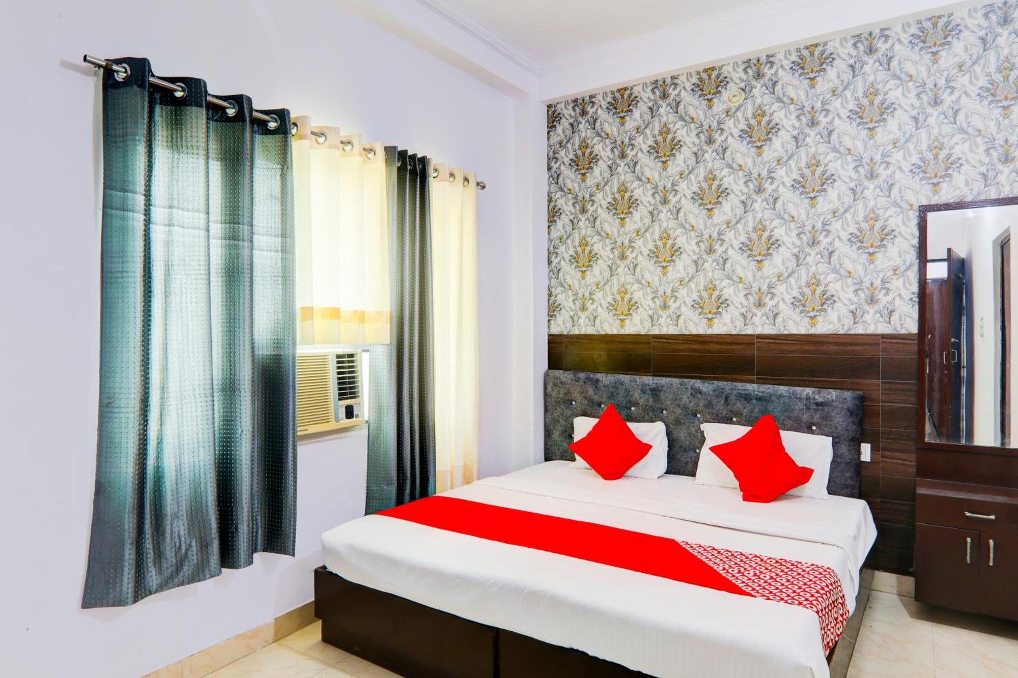 Hotel O Raama 4*